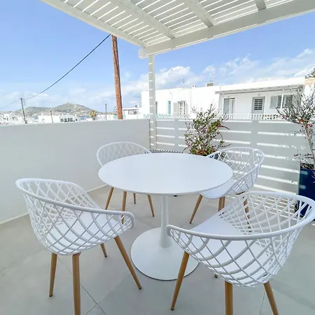 Holiday home Joelia In Paros With Private Jacuzzi!