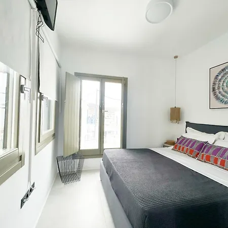 Joelia In Paros With Private Jacuzzi! Holiday home Naousa (Paros)