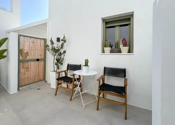 Joelia In Paros With Private Jacuzzi! Holiday home Naousa (Paros)