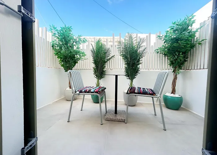 Joelia In Paros With Private Jacuzzi! Holiday home *