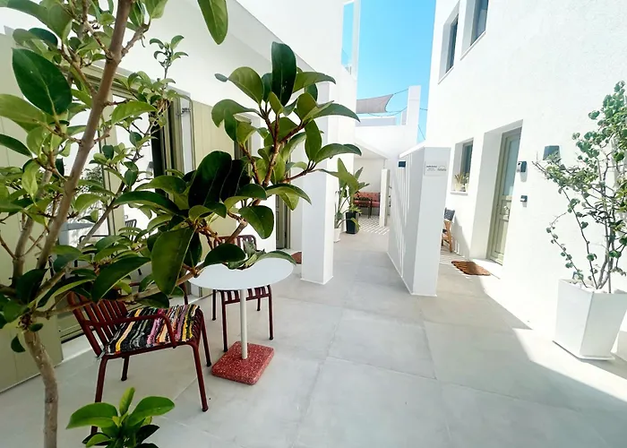 Joelia In Paros With Private Jacuzzi! Holiday home Naousa (Paros)