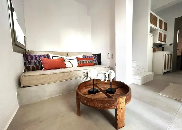 Holiday home Joelia In Paros With Private Jacuzzi!